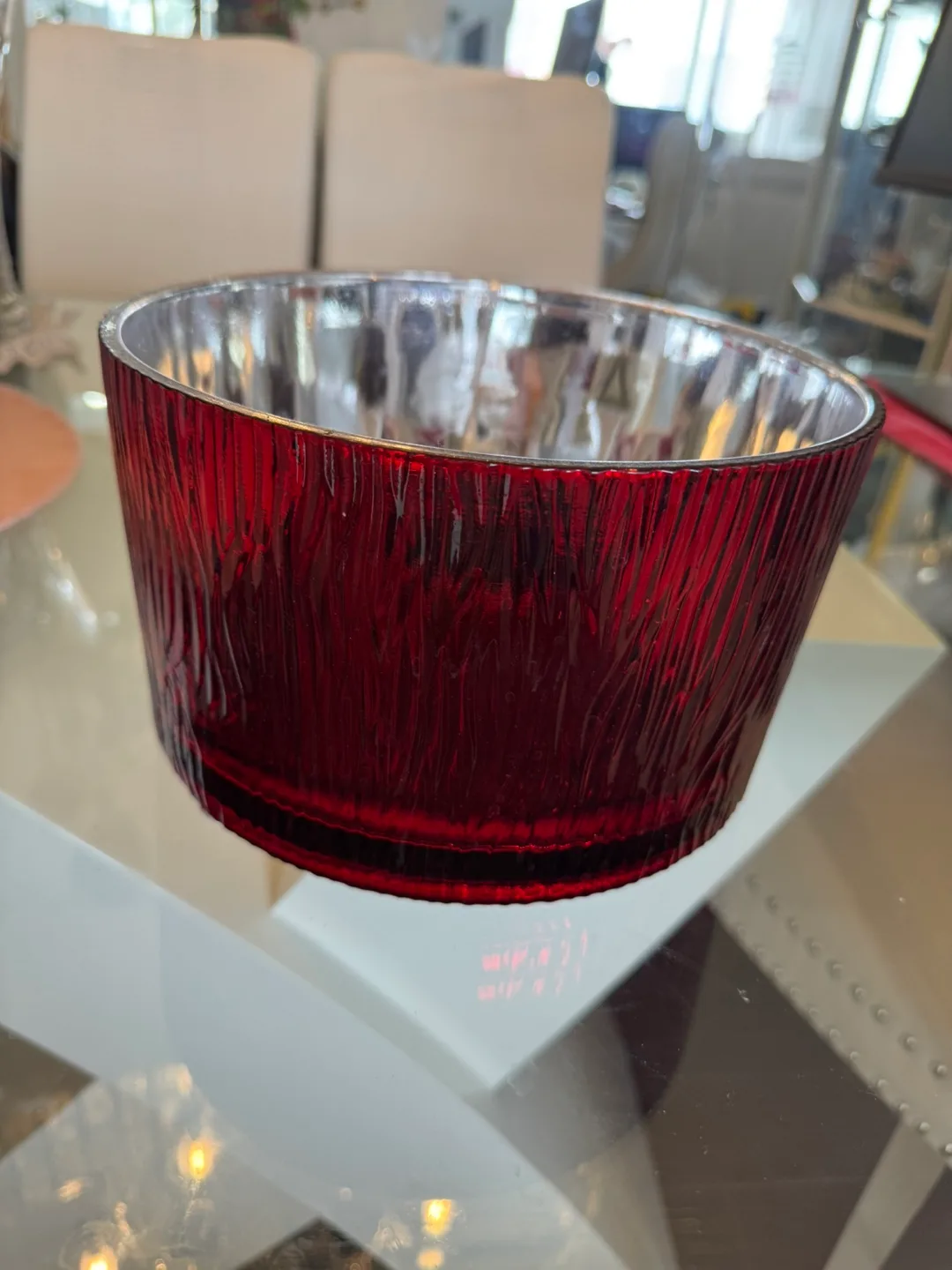 Red Glass Decorative Bowl image indicator(4)