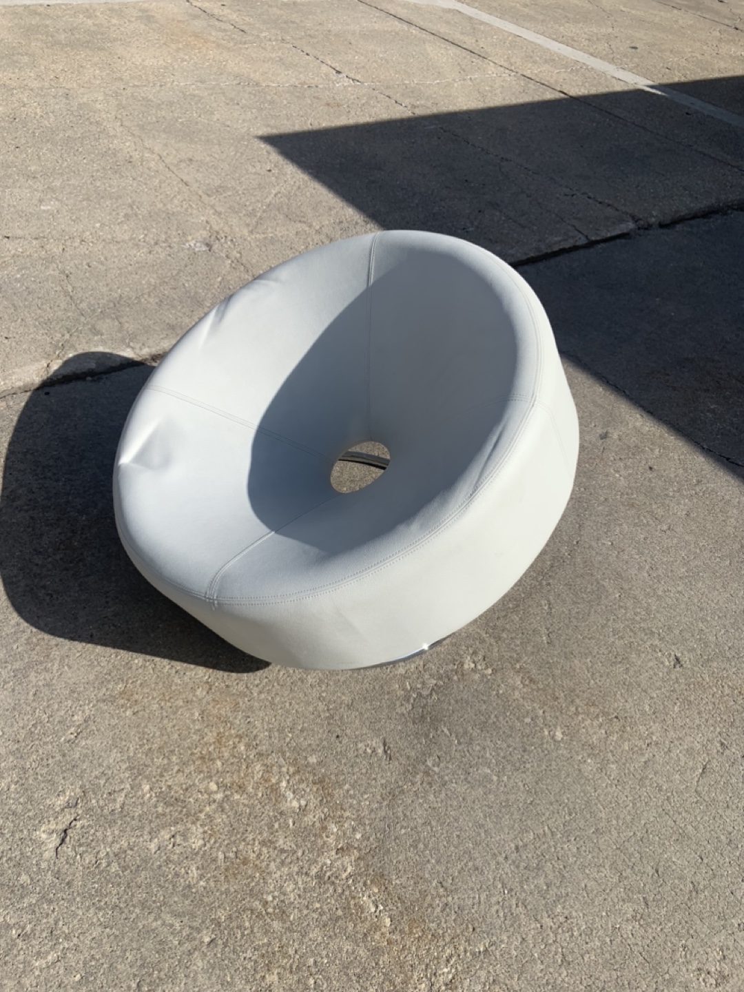 Unique Swivel Chair, White Leatherette - photo 3