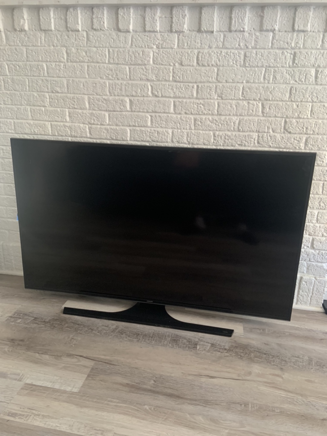 Samsung 60” Smart TV