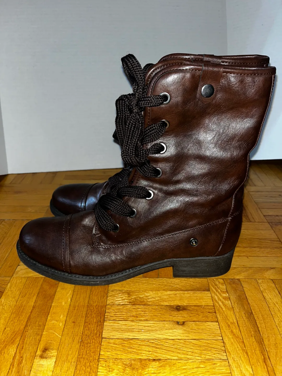 Women’s Brown Faux Leather Lace-Up Boots - Size 11 image indicator(2)