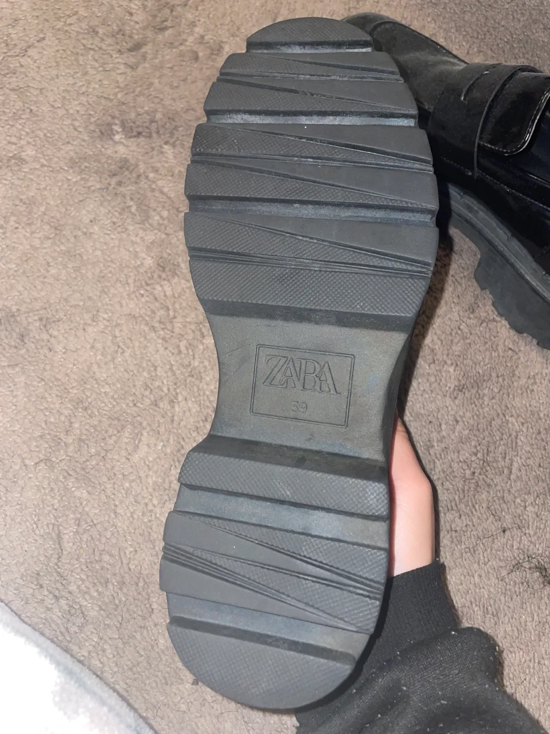 Zara Black Patent Leather Loafers - Size 39 image indicator(4)