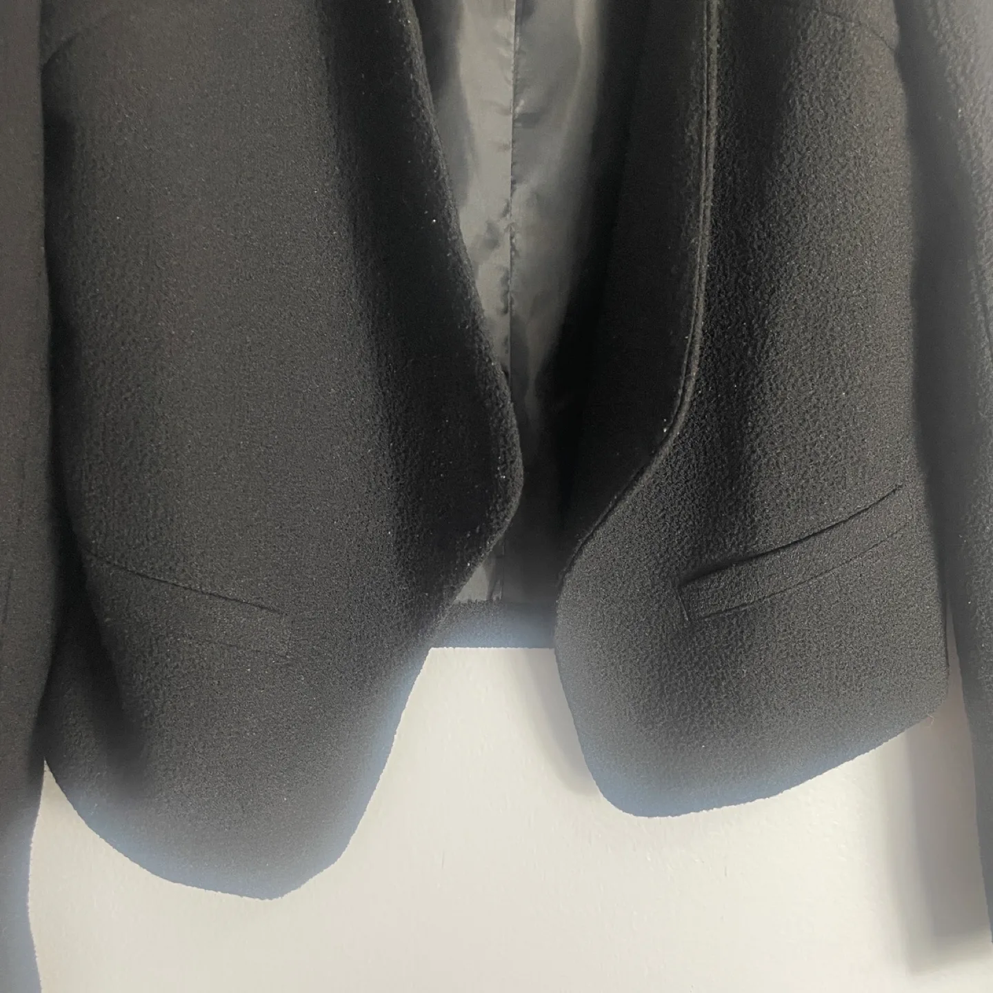 Everly Black Cropped Blazer Size Small image indicator(4)