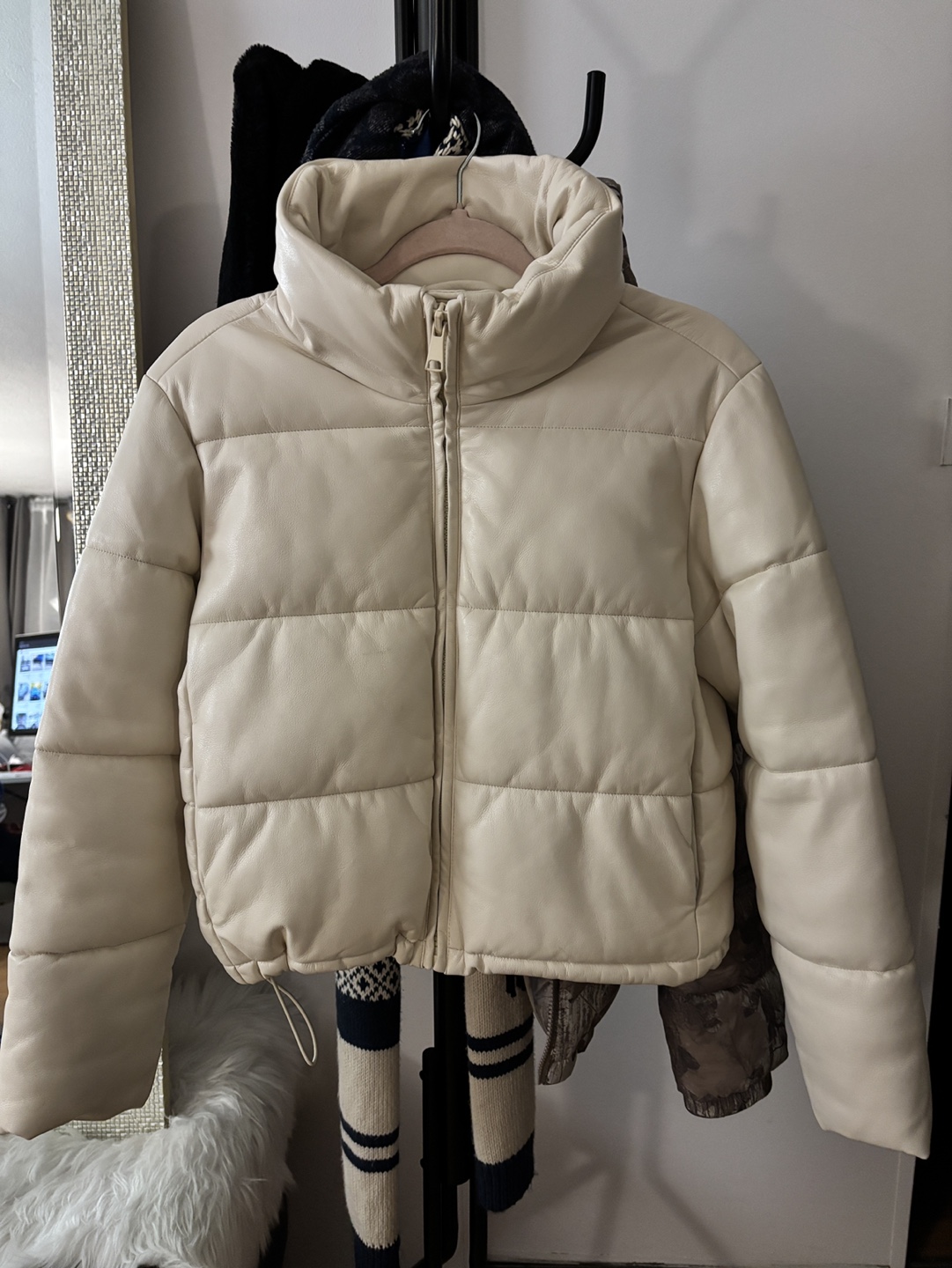 GAP Petite Cream Faux Leather Puffer Jacket