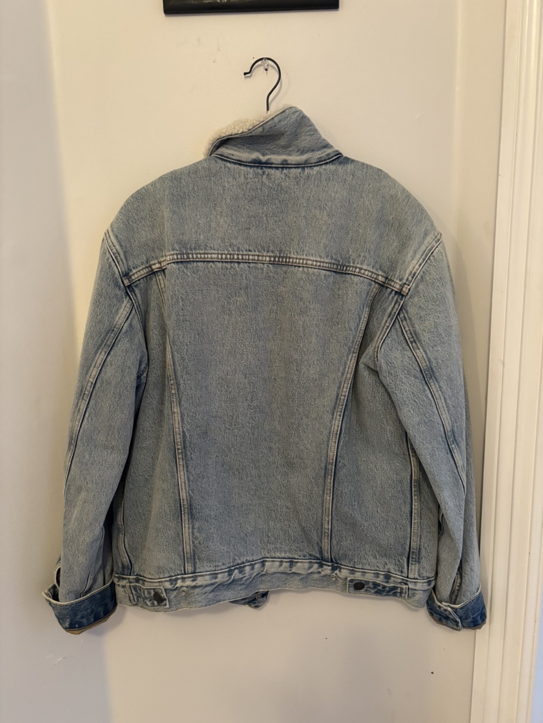 Levi's Sherpa Denim Jacket - Size M - photo 3