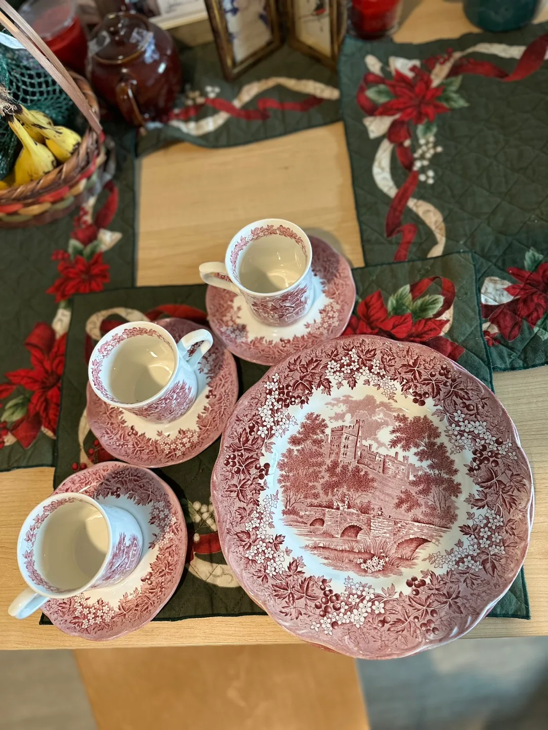 Vintage Churchill English Cottage Tea Set image indicator(4)