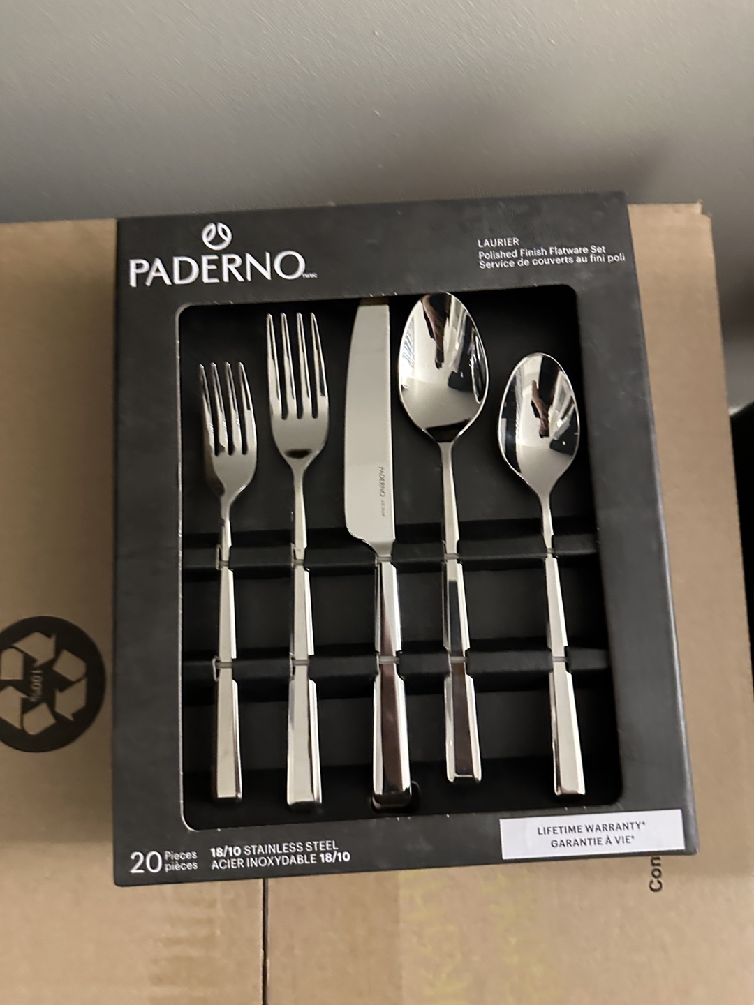Paderno Laurier 20-Piece Stainless Steel Flatware Set