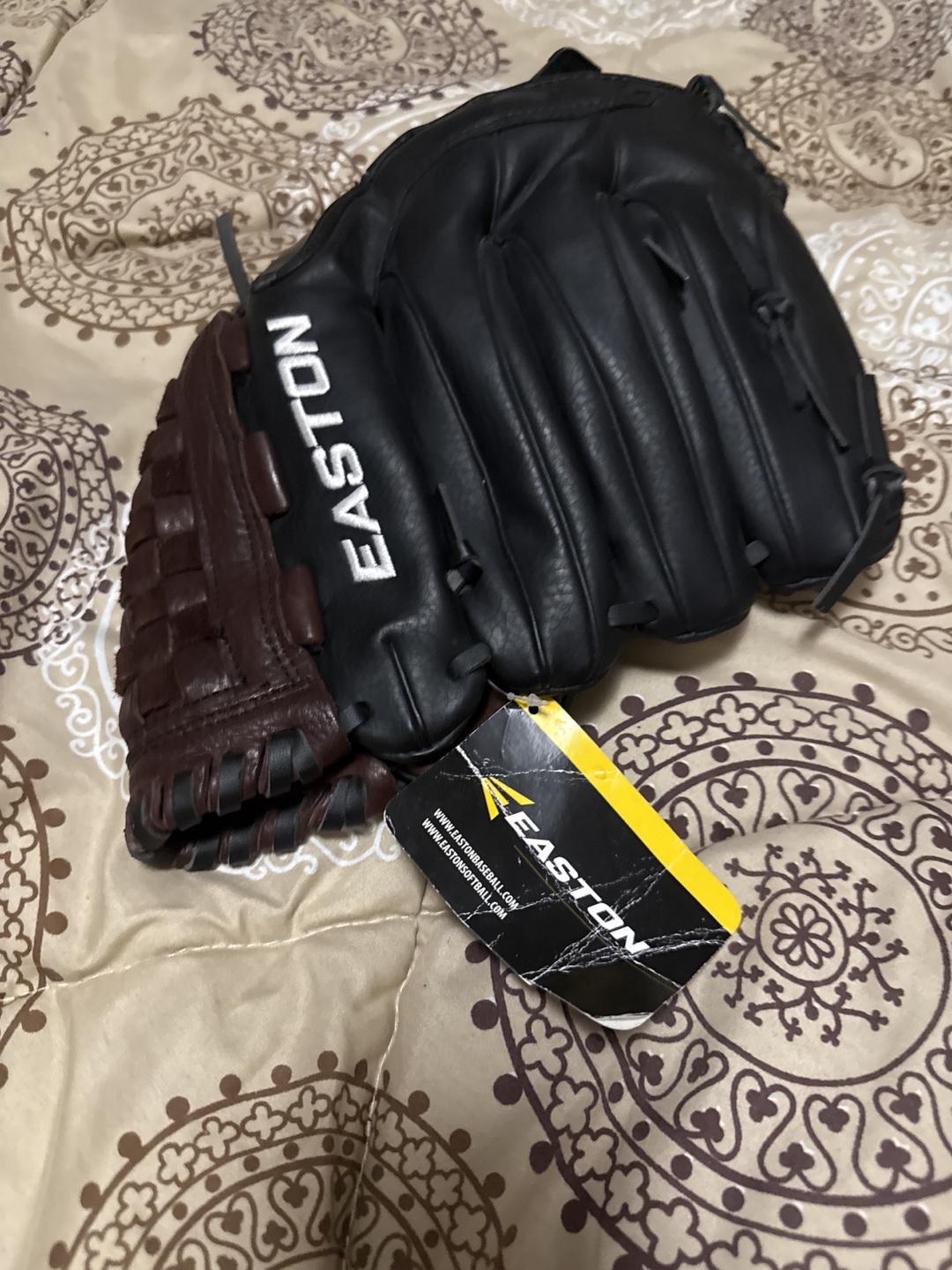 Easton Youth Baseball Glove