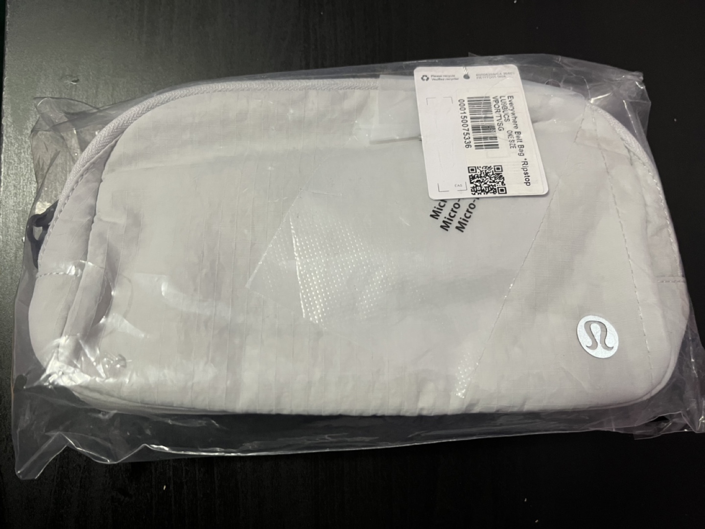 Lululemon Everywhere Belt Bag - Whisper White