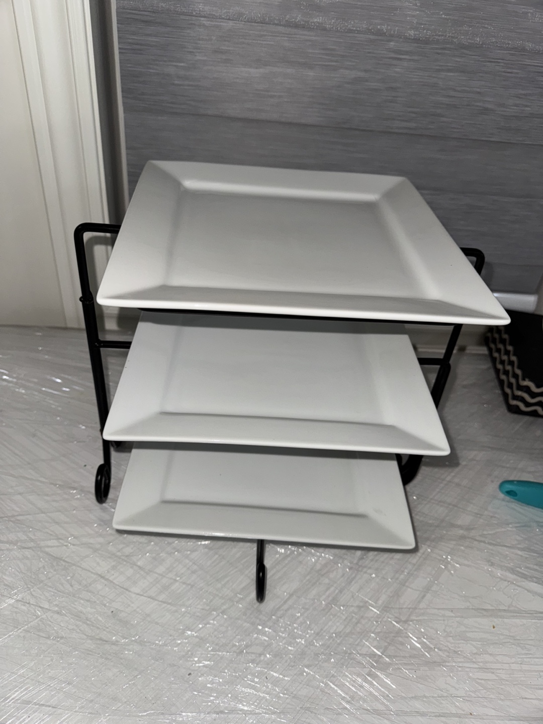 Porcelain Three-Tiered White Square Serving Platter Stand - photo 4