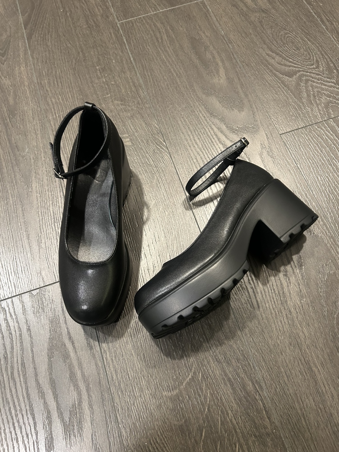 Coccoo - Black Ankle Strap Graduation Heels