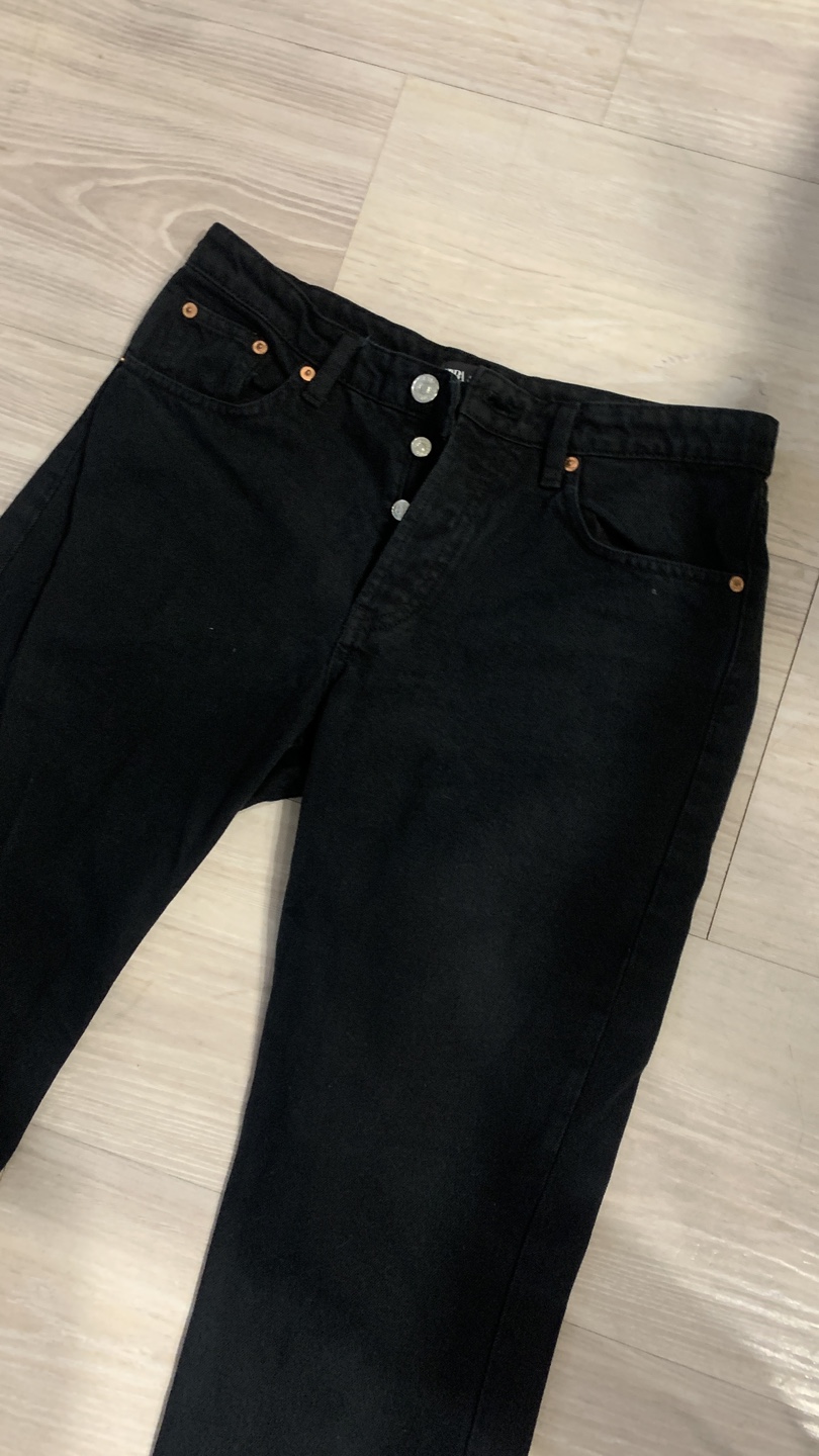 ZARA Black Mid Rise Straight Leg Jeans