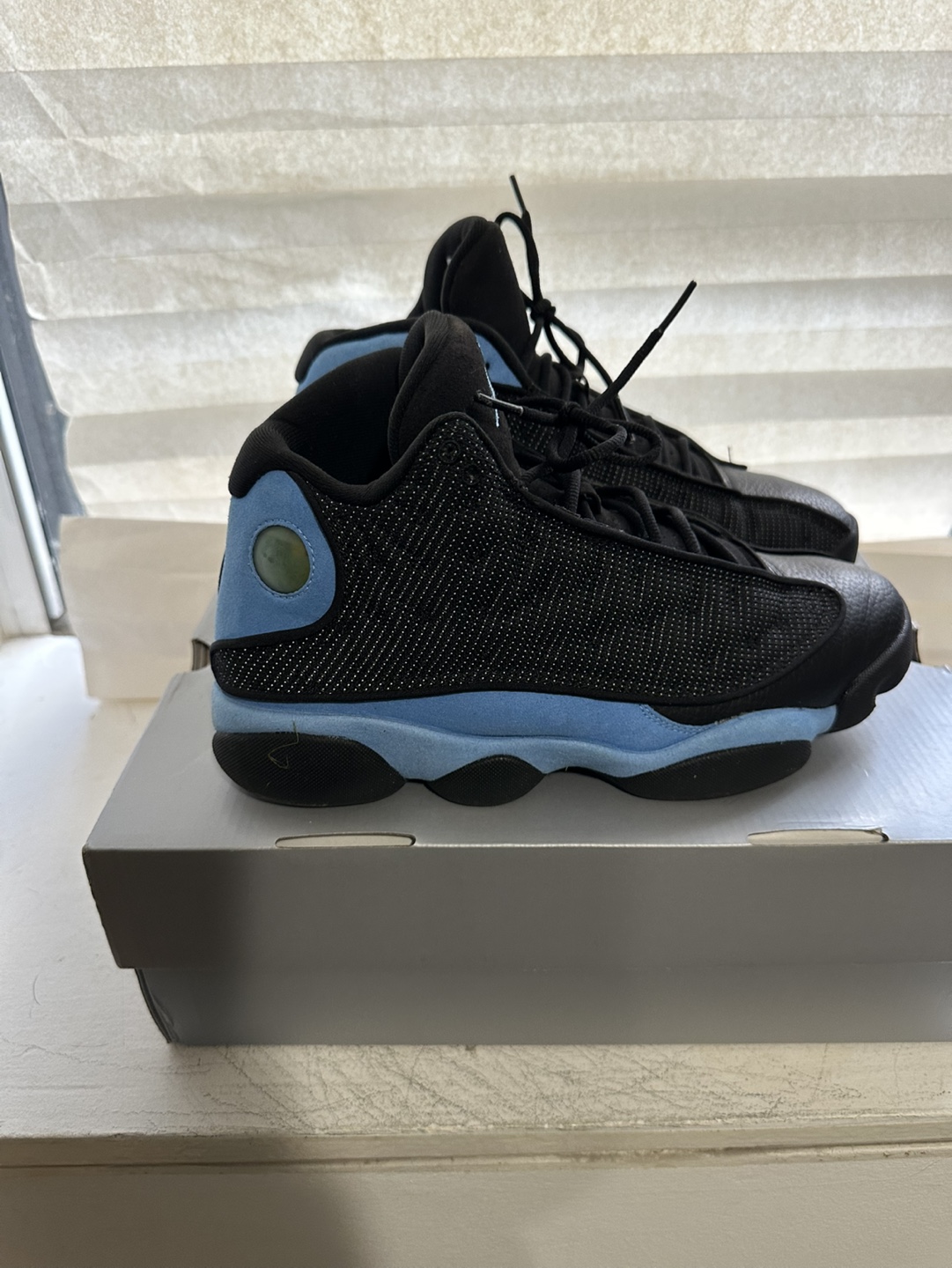 Air Jordan 13 Retro "Black University Blue" SIZE 10 - photo 5