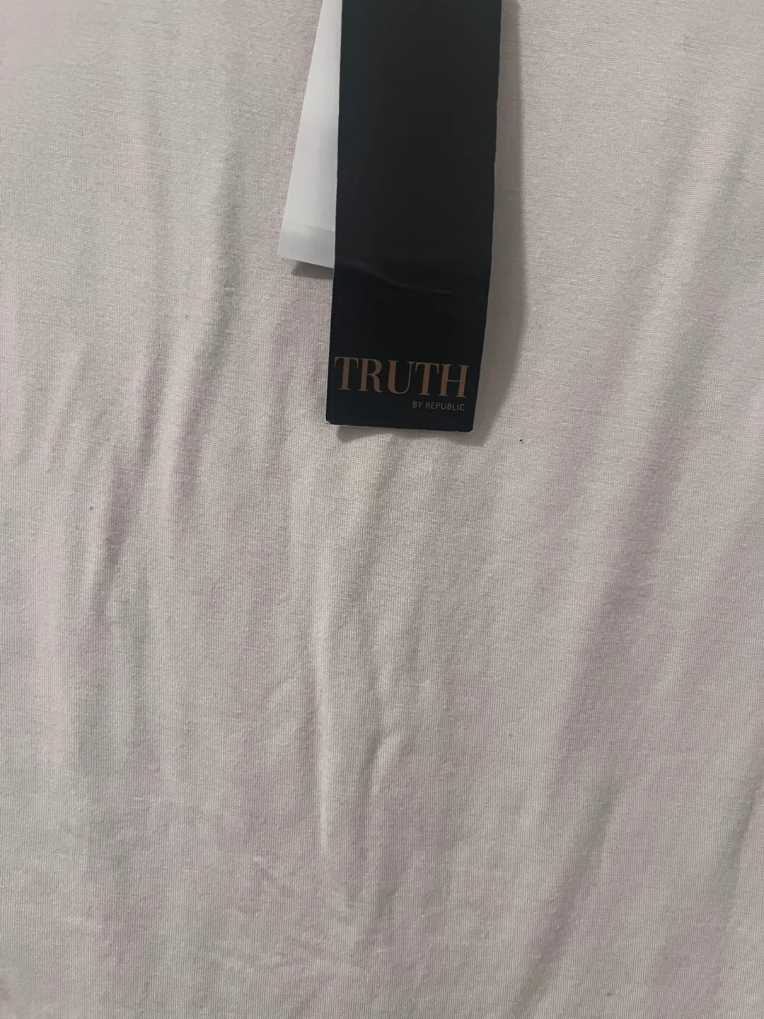 TRUTH by REPUBLIK Beige T-Shirt - Size XS image indicator(3)