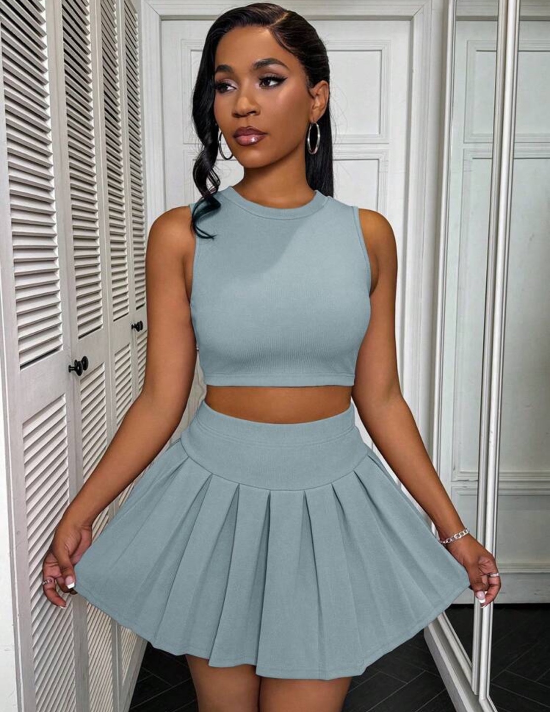 2 pcs Ribbed Crop Top and Pleated Mini Skirt Set - photo 2