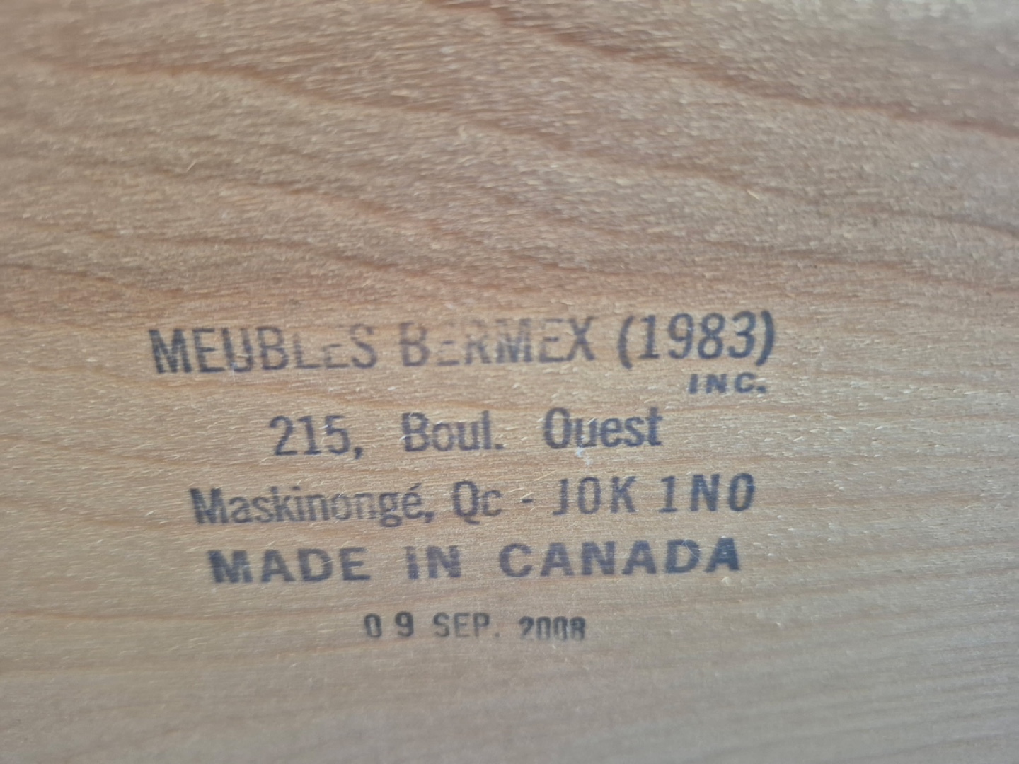Dark Brown Wood Buffet/Cabinet - photo 4
