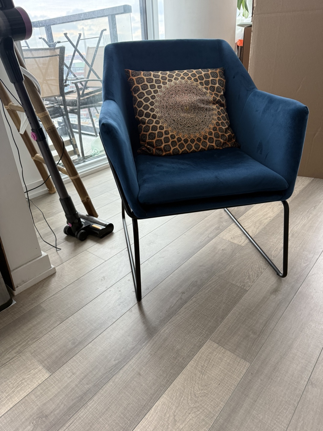 Modern Velvet Accent Chair