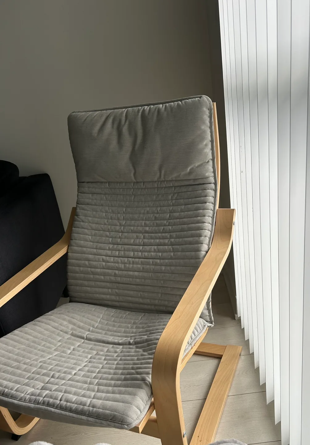 Ikea POANG chair. Very good condition image indicator(2)