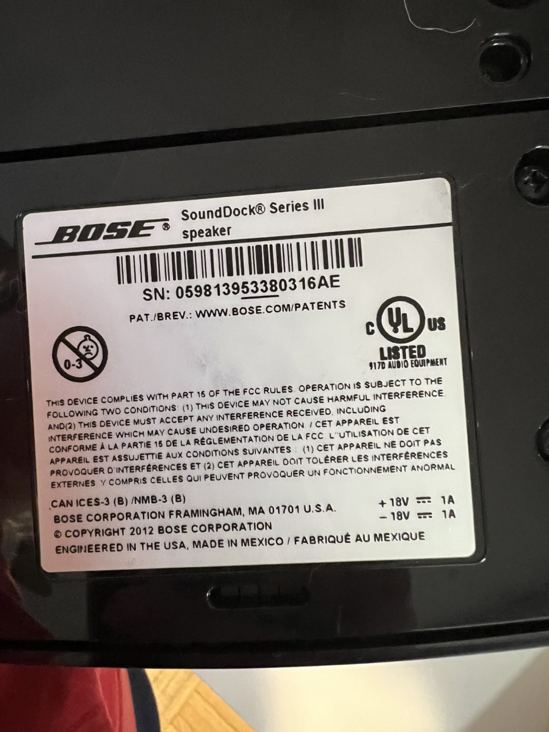 Bose SoundDock Series III speaker with remote