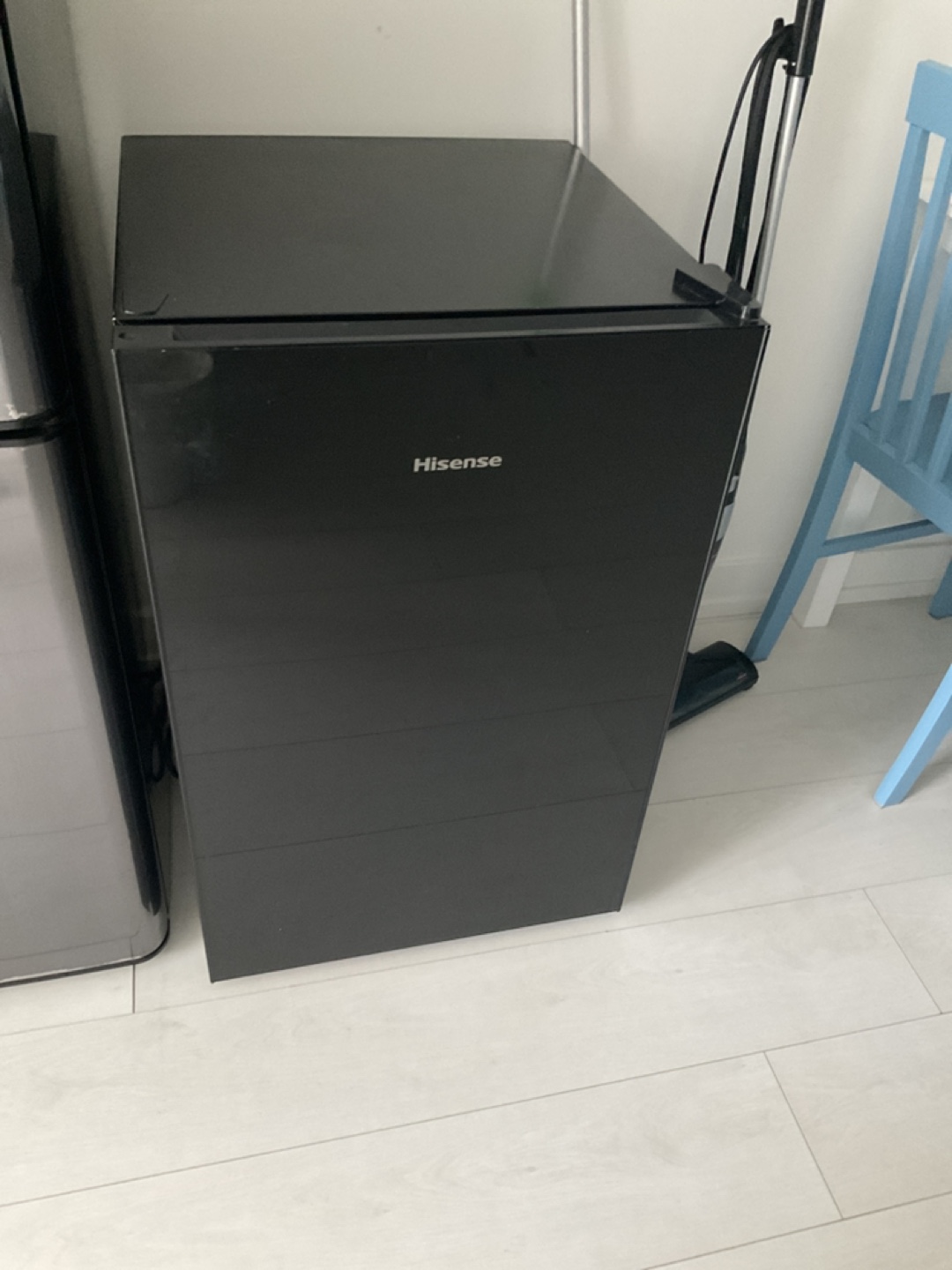 Hisense Mini Fridge - Black - photo 3
