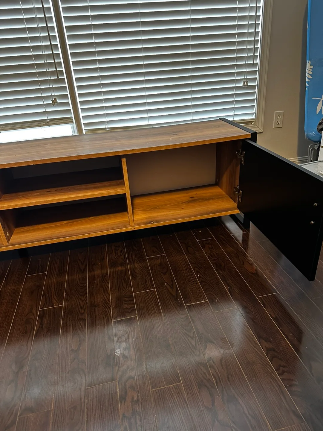 Modern TV Stand with Black Doors image indicator(4)