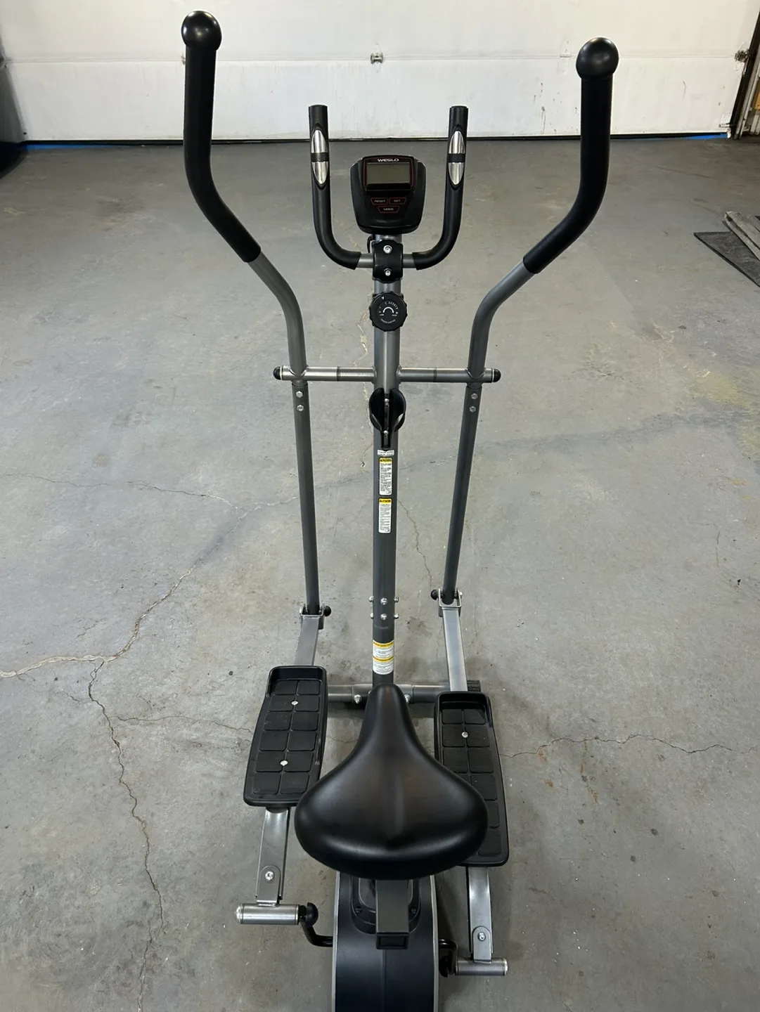 Weslo Elliptical Cross Trainer image indicator(2)