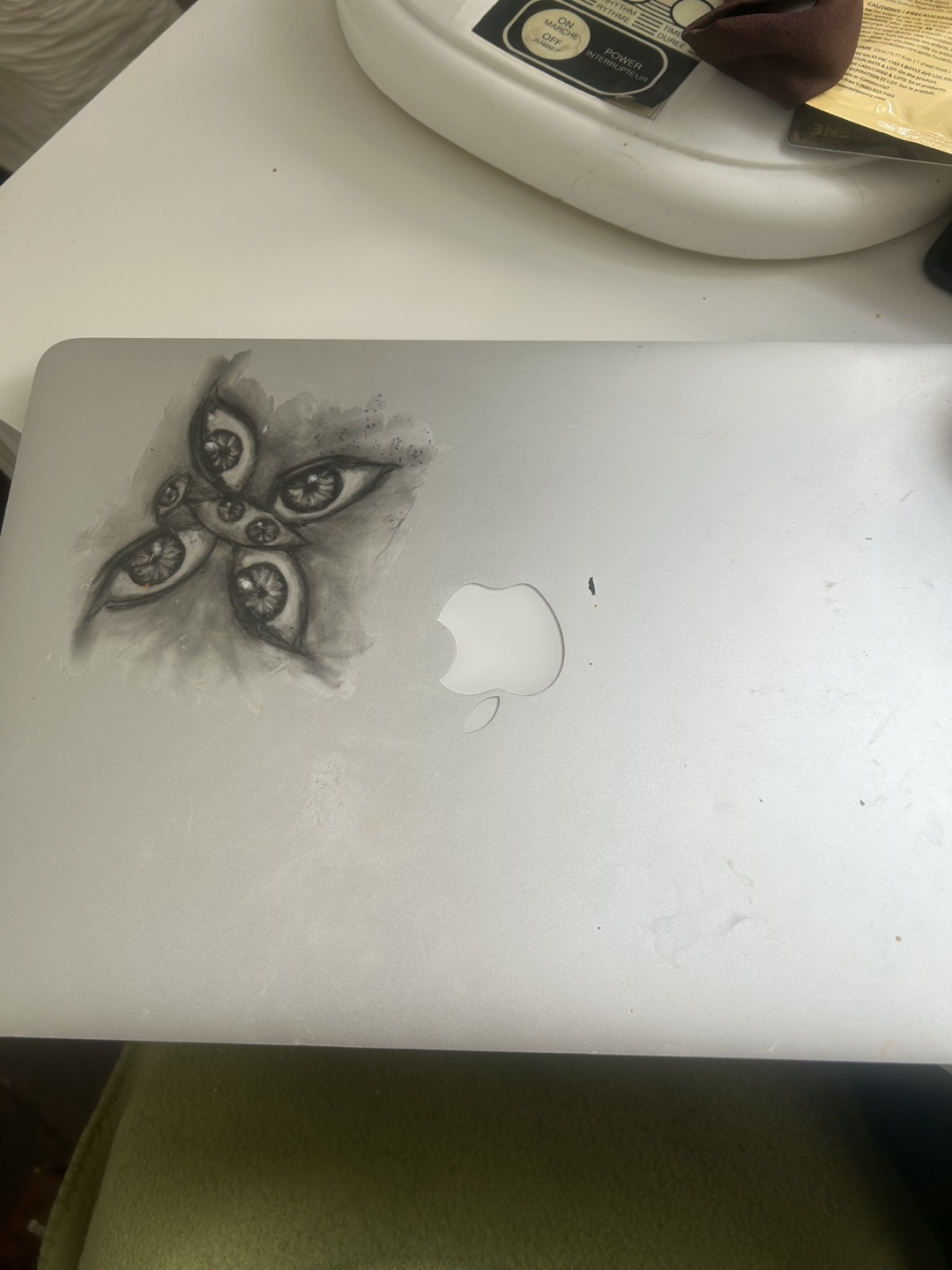 MacBook Pro 13-inch, macOS Big Sur - photo 2