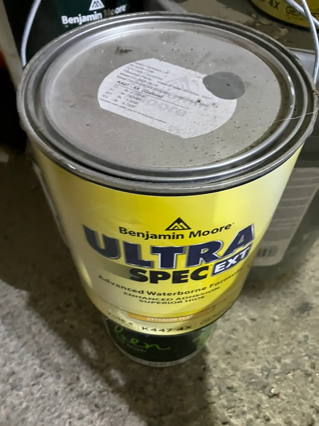 Assorted Paint Buckets - Benjamin Moore, PPG, MF Proline image indicator(8)