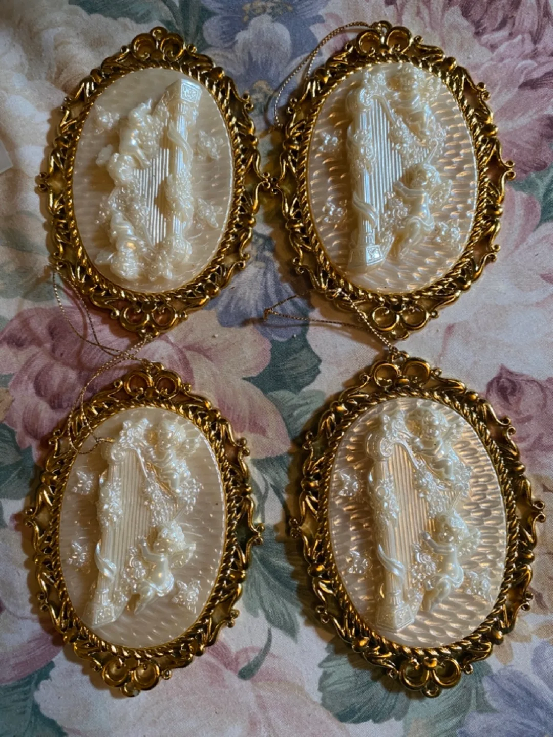 Set of 11 Vintage Christmas Ornaments - ❤️Angels & Harps image indicator(3)