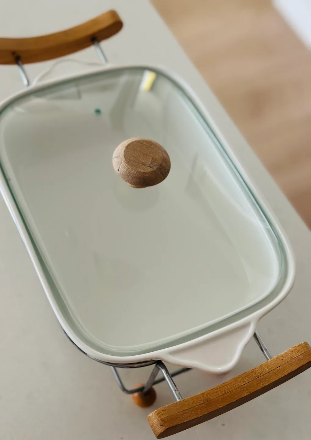 White Ceramic Serving Dish 🧡 image indicator(2)