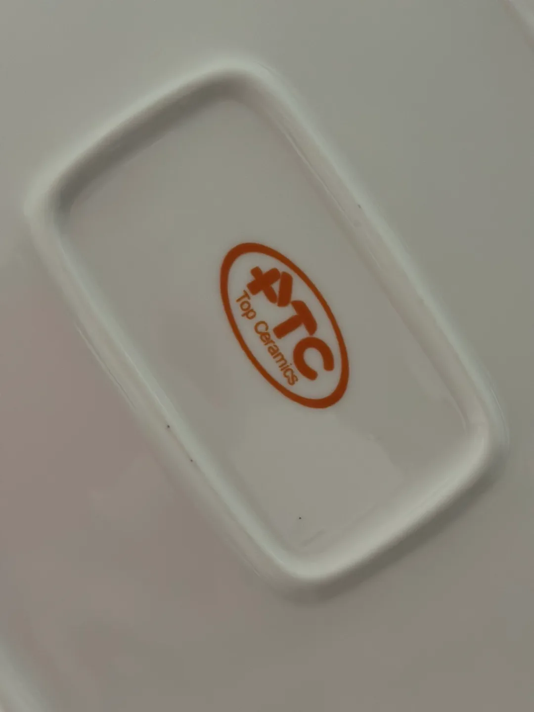 White Ceramic Serving Dish 🧡 image indicator(5)