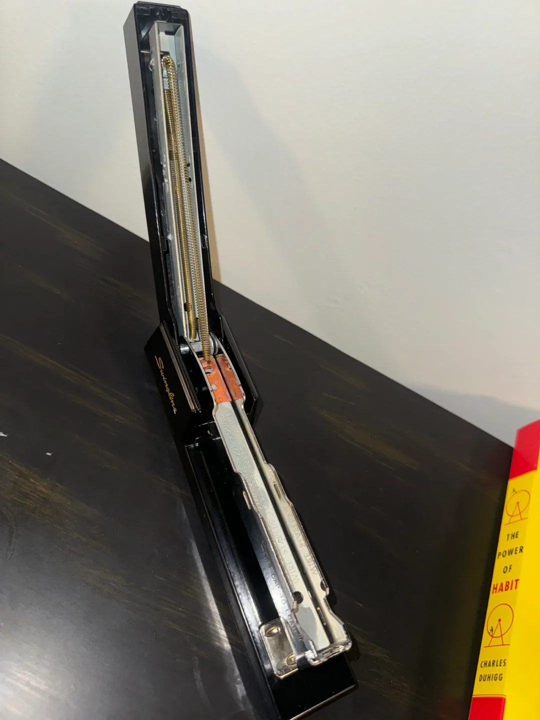 Swingline Premium Commercial Stapler image indicator(4)