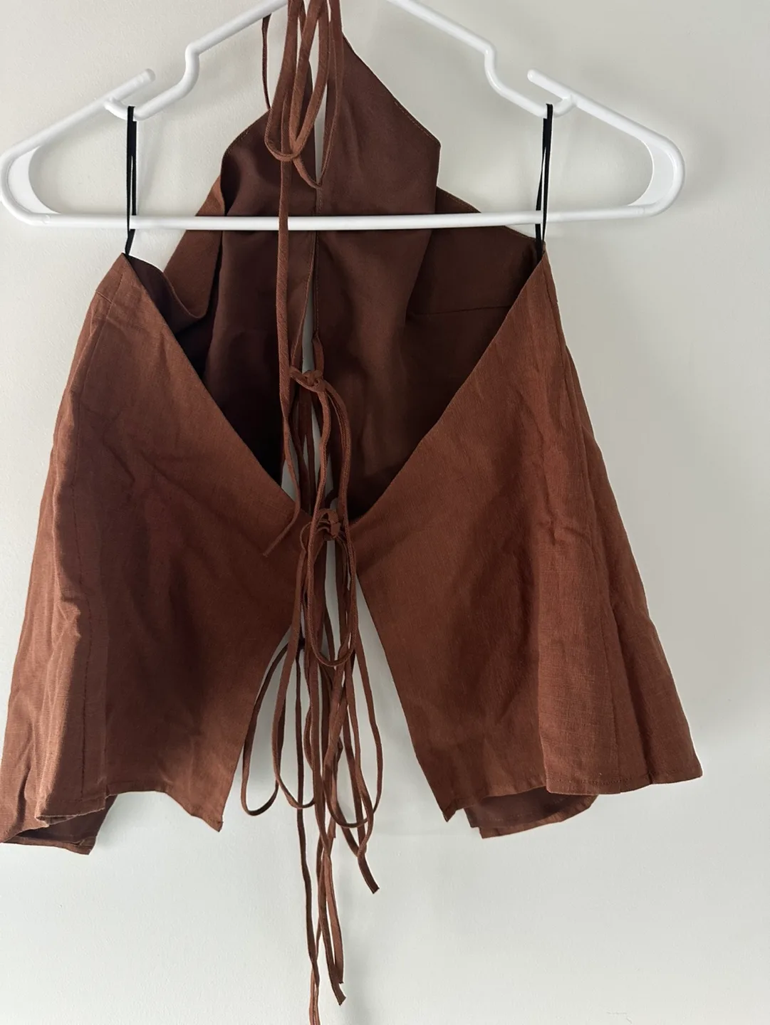 Brown Halter Neck Top and Shorts Set image indicator(2)
