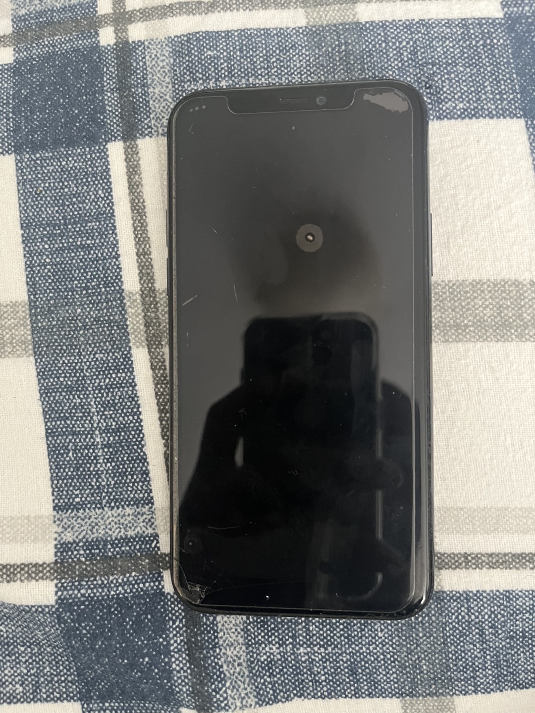 iPhone 11 Pro - photo 3