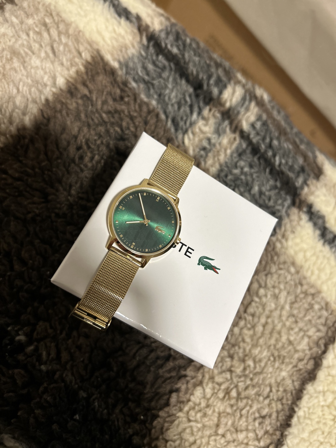 Lacoste Women's Watch - Gold Mesh Band, Green Face - photo 4