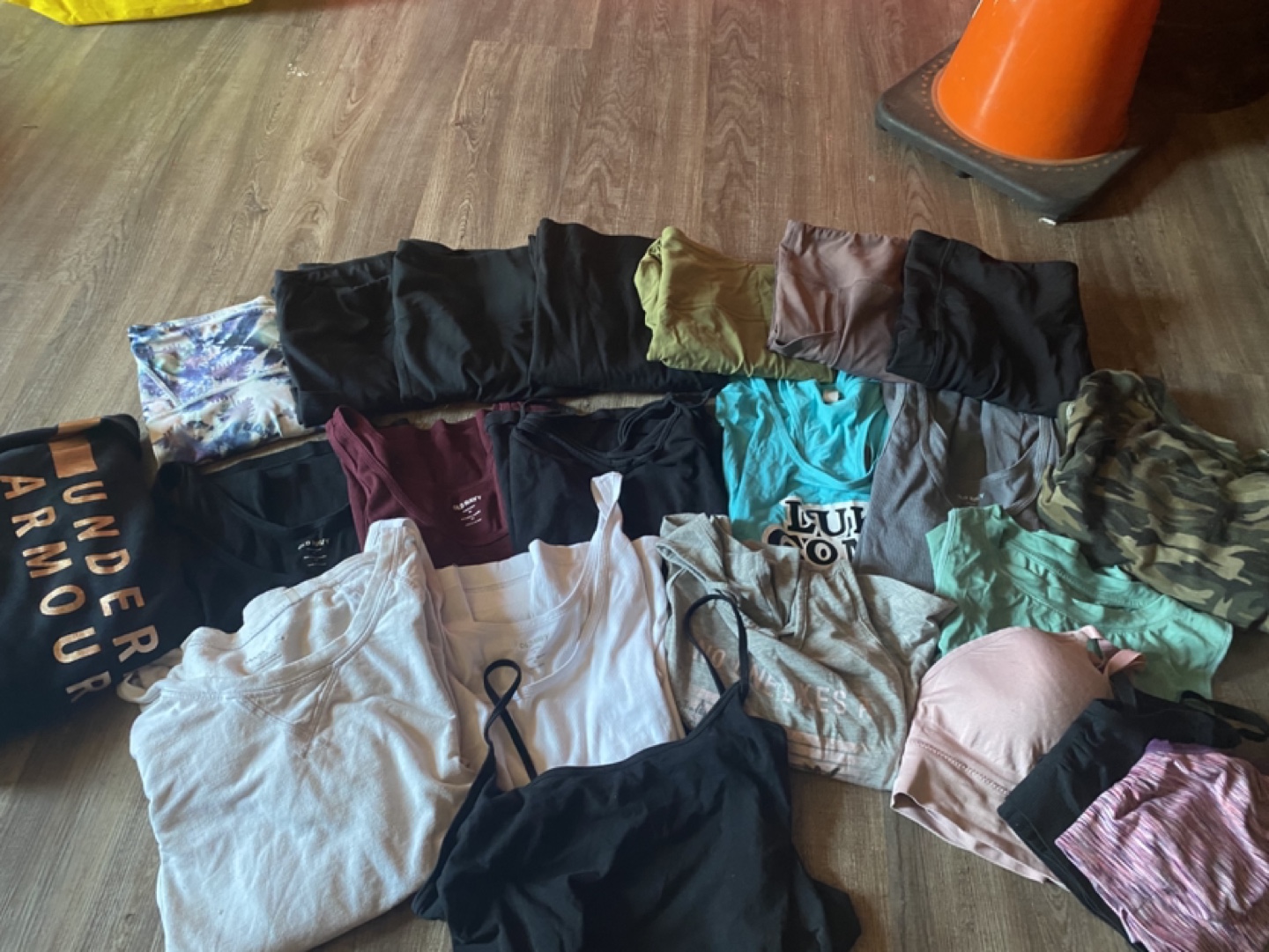 Women's workout clothing bundle