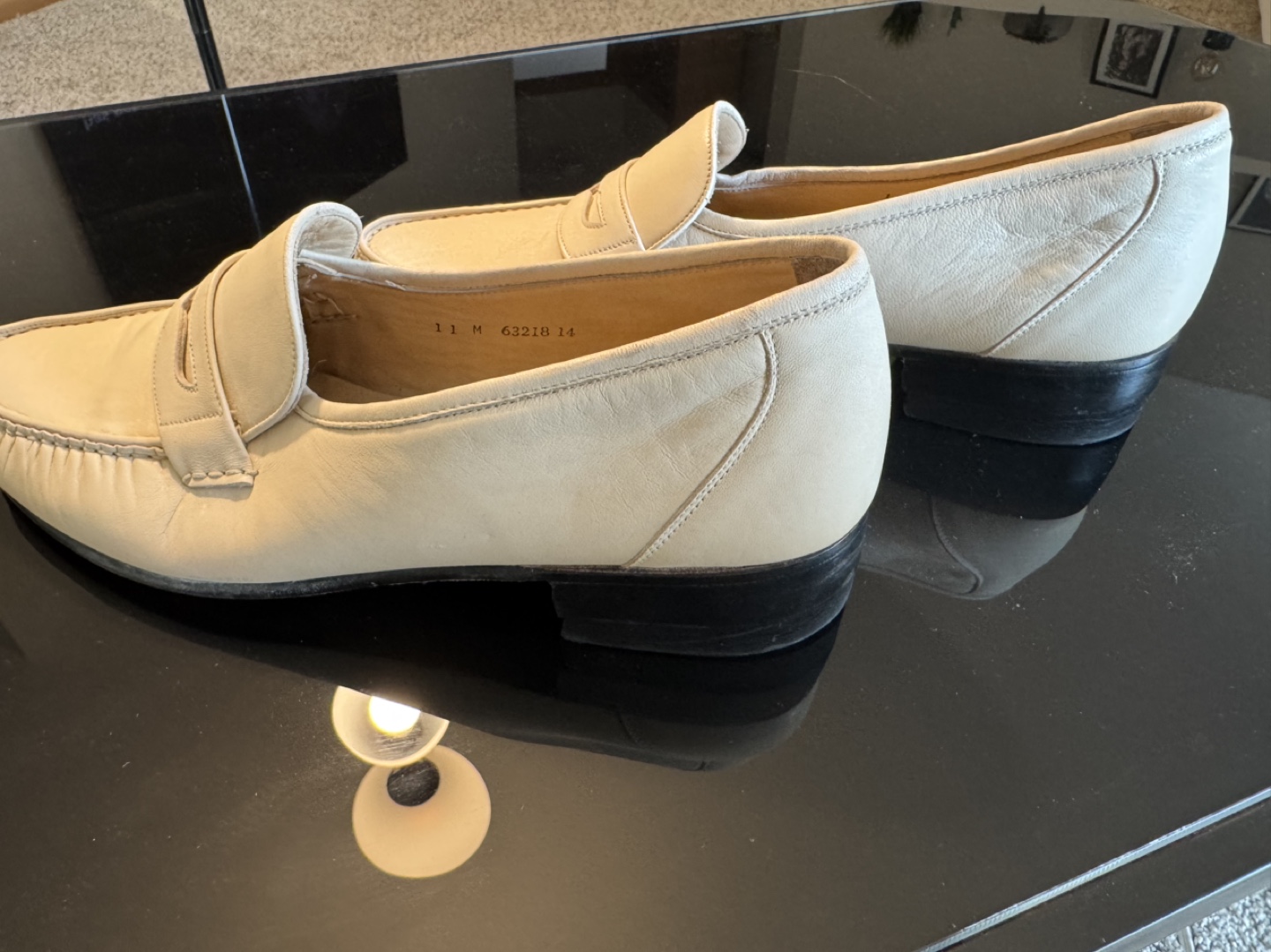 Men's Bally Leather Loafers - Size 11M - photo 2