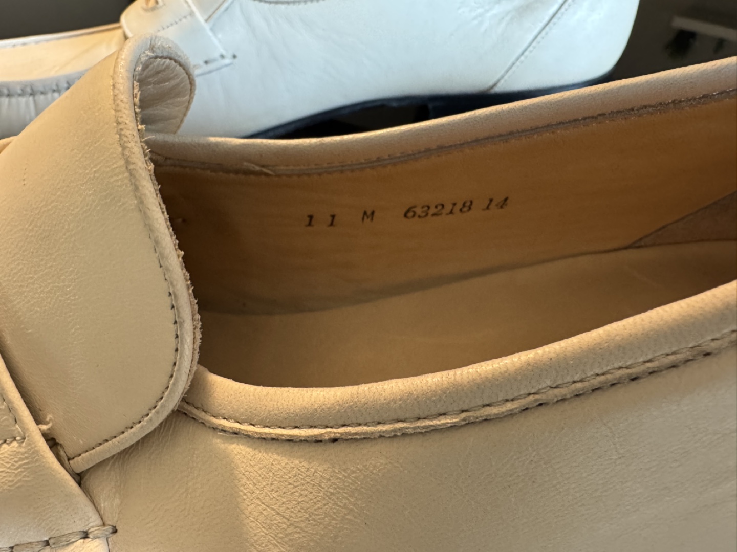 Men's Bally Leather Loafers - Size 11M - photo 4