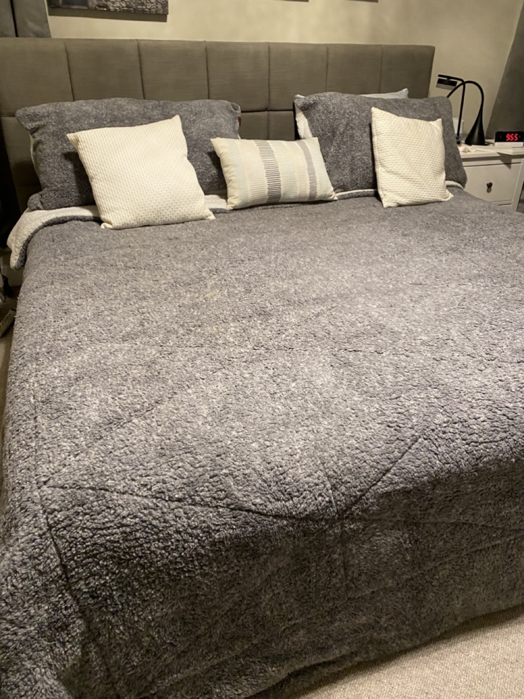 King Size Bed Frame with tons of valuable Storage - photo 2