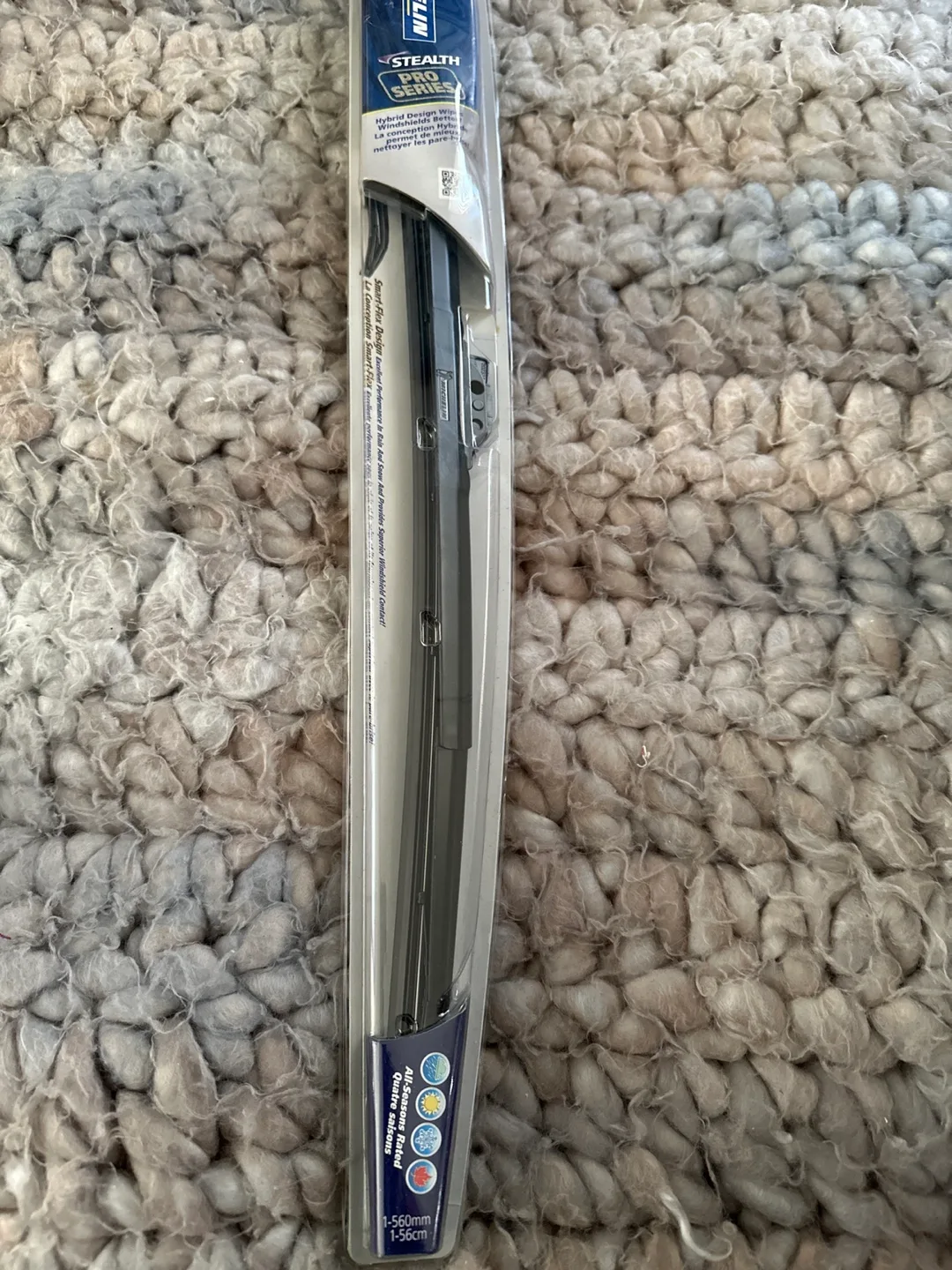 Michelin Stealth Pro Series 22 inch wiper blade image indicator(2)