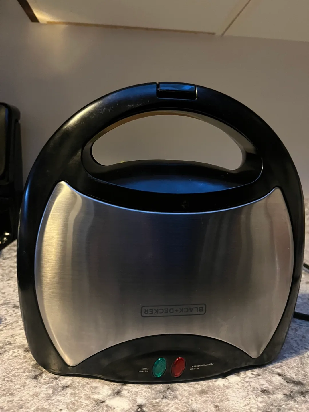 Black + Decker 3-in-1 Multi-Cooker image indicator(4)