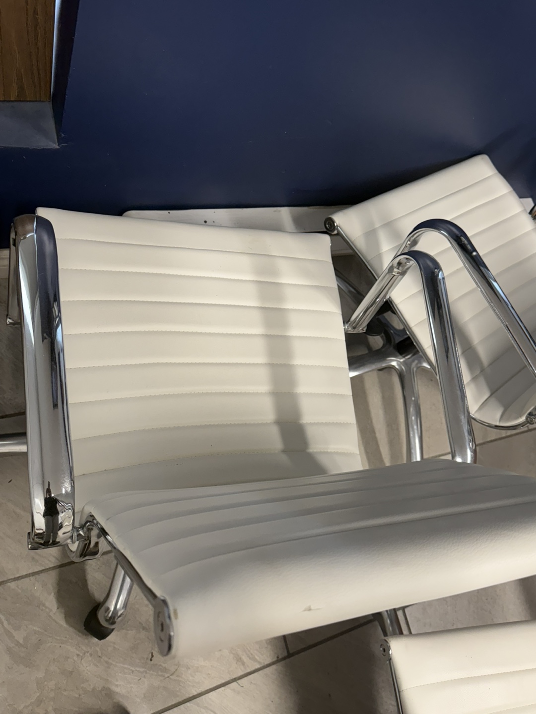 White Leather Office Chairs - photo 3
