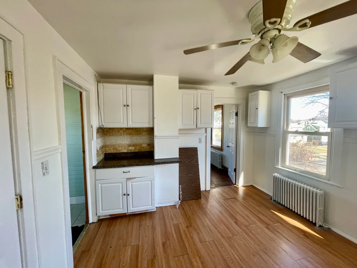 For sale 7 bedrooms home in fairlawn image indicator(10)