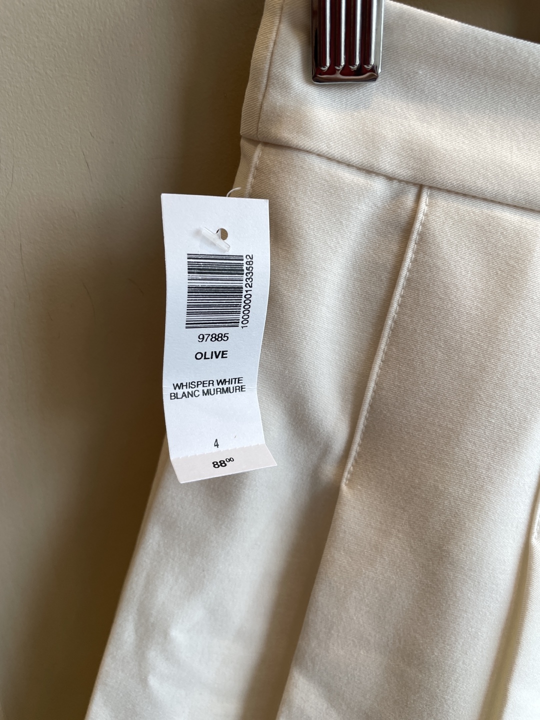Aritzia Honor Cropped Tank and Wilfred Olive Pleated Skirt Set - photo 3