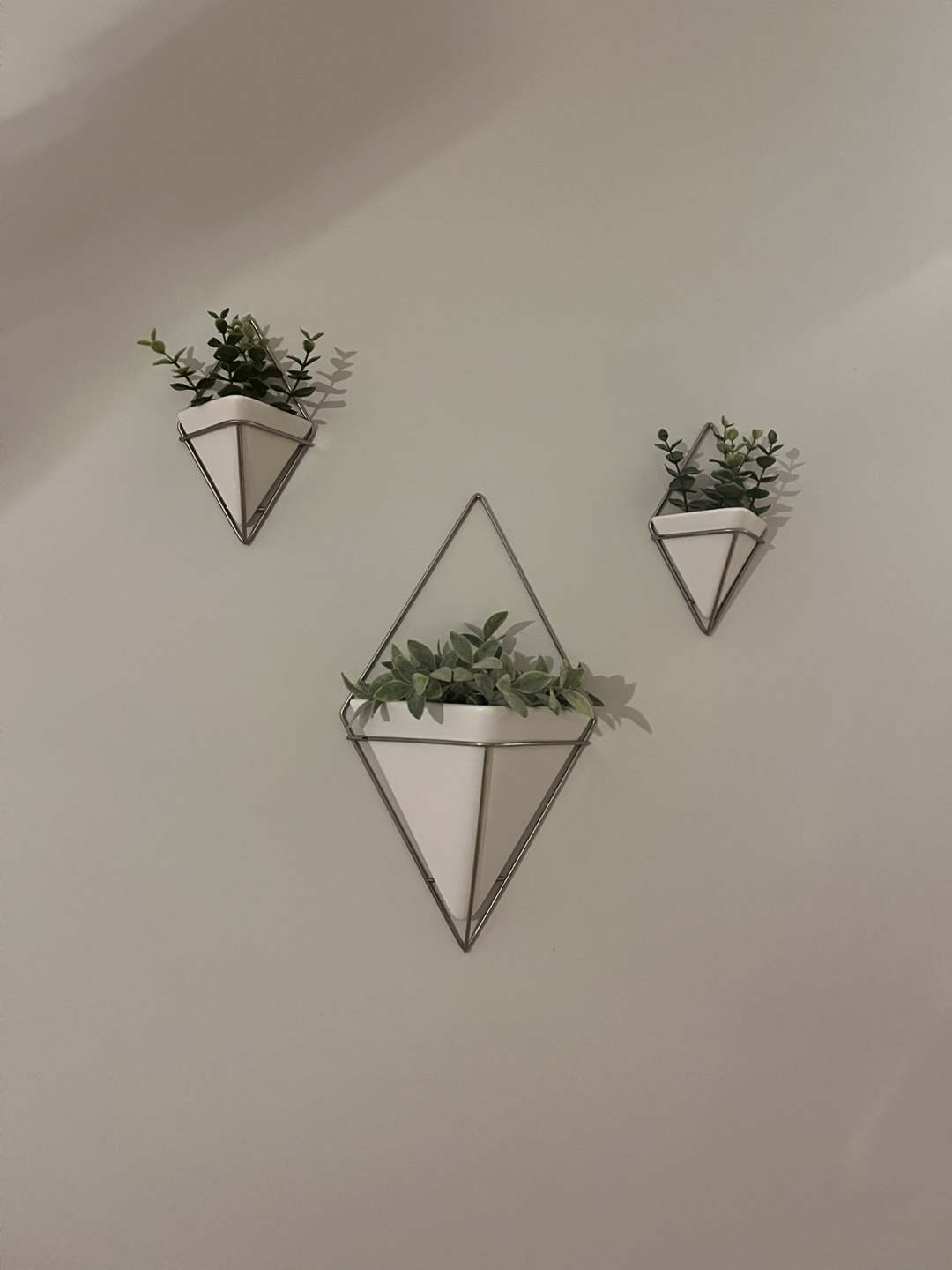 Umbra Trigg Hanging Planter Set - 2 small 1 large