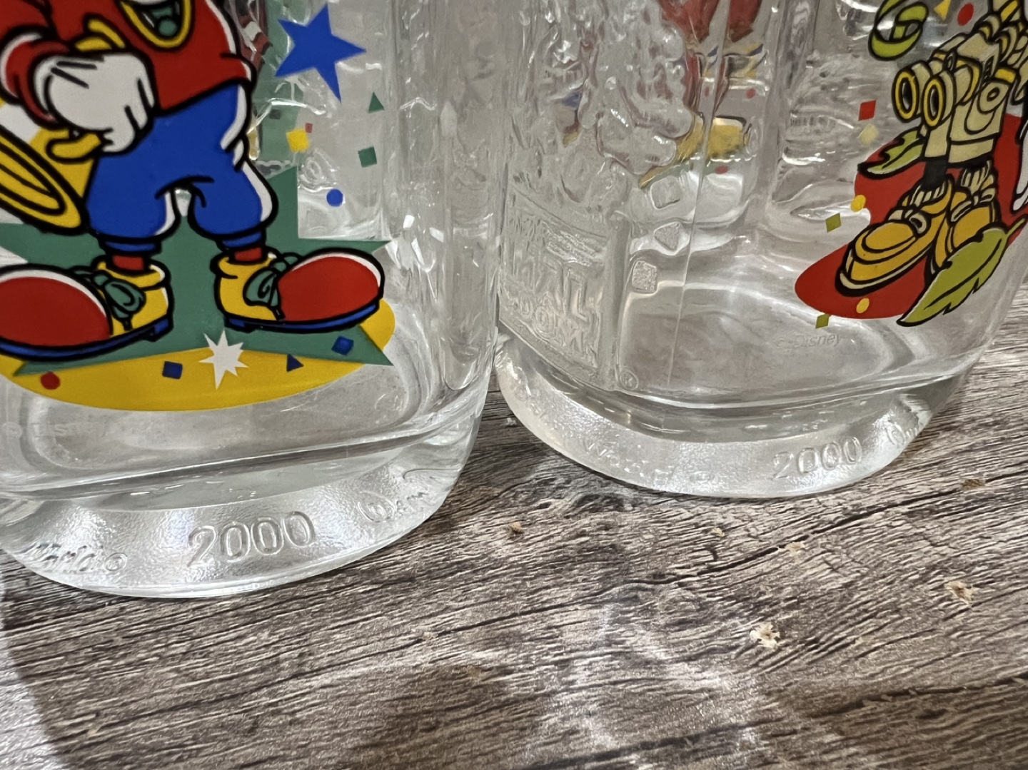 Set of Four 2000 Disneyland Mickey Mouse Glasses - photo 4
