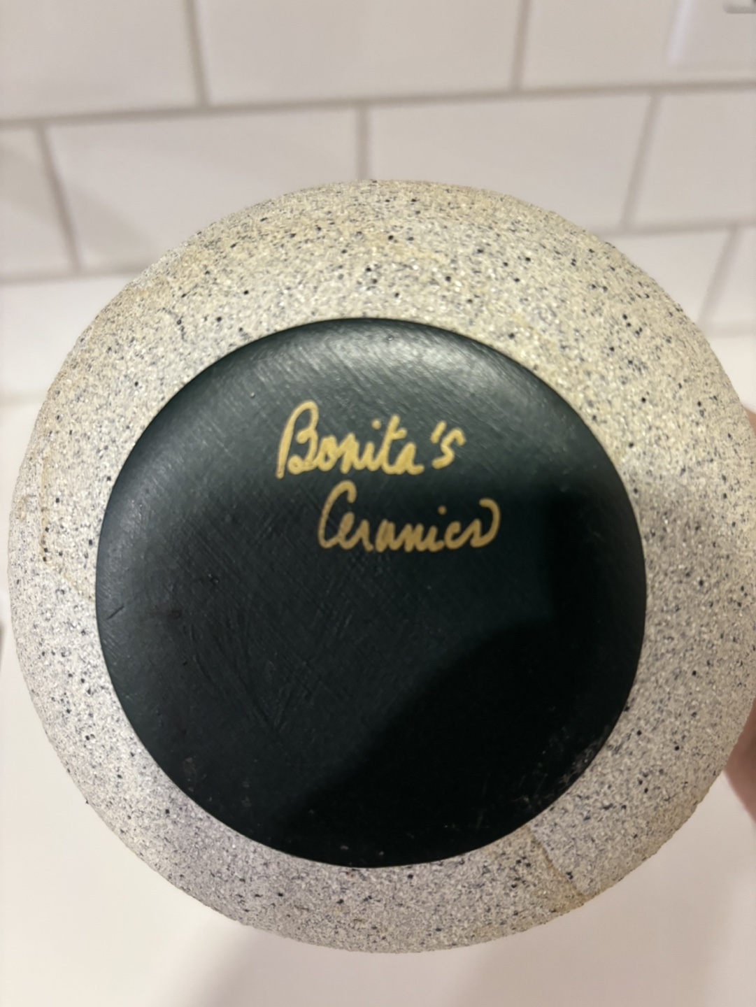 Bonita’s Ceramics 7.5” Vase For Sale - photo 5