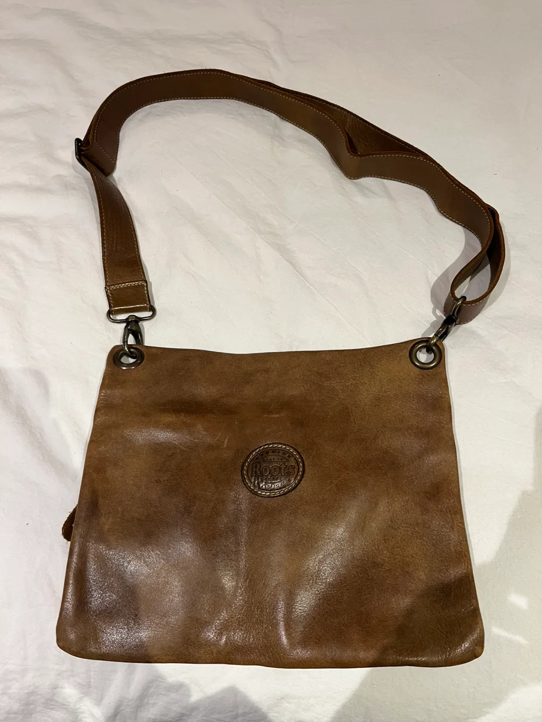 Roots Leather Crossbody Bag image indicator(2)