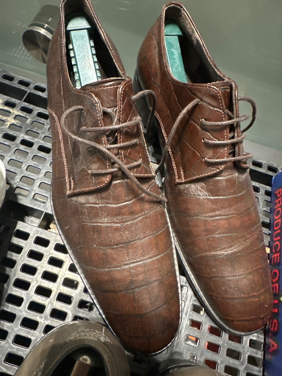 Men's Brown Leather Crocodile-Embossed Dress Shoes