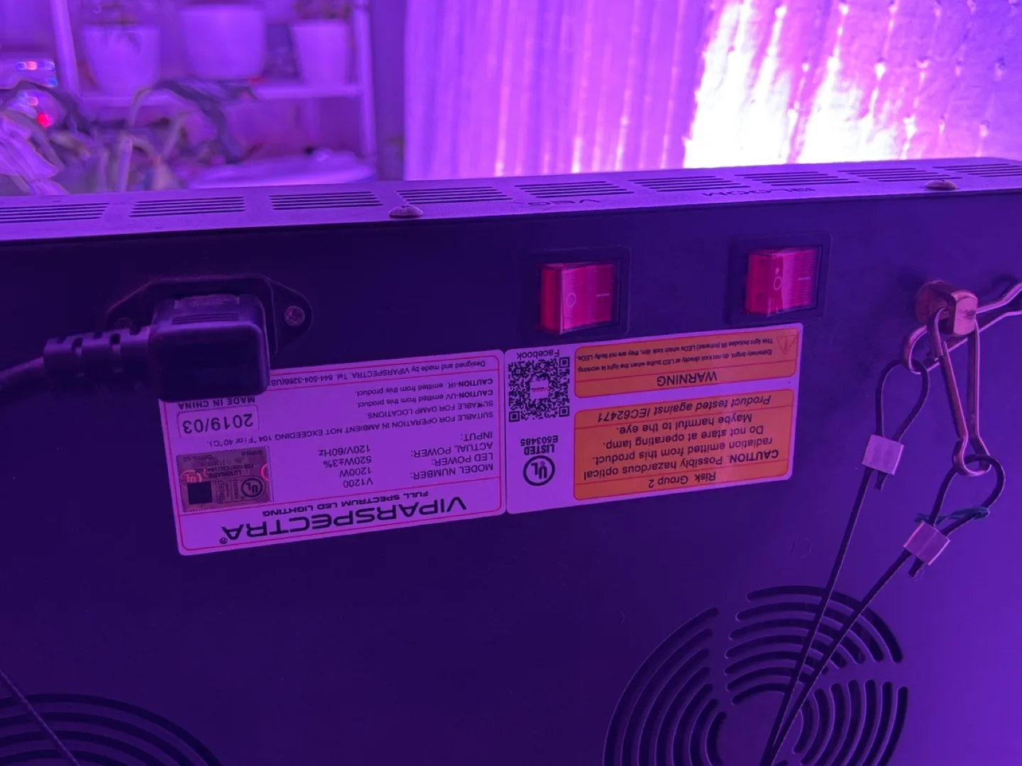 LED GROW LIGHT 1200W image indicator(4)