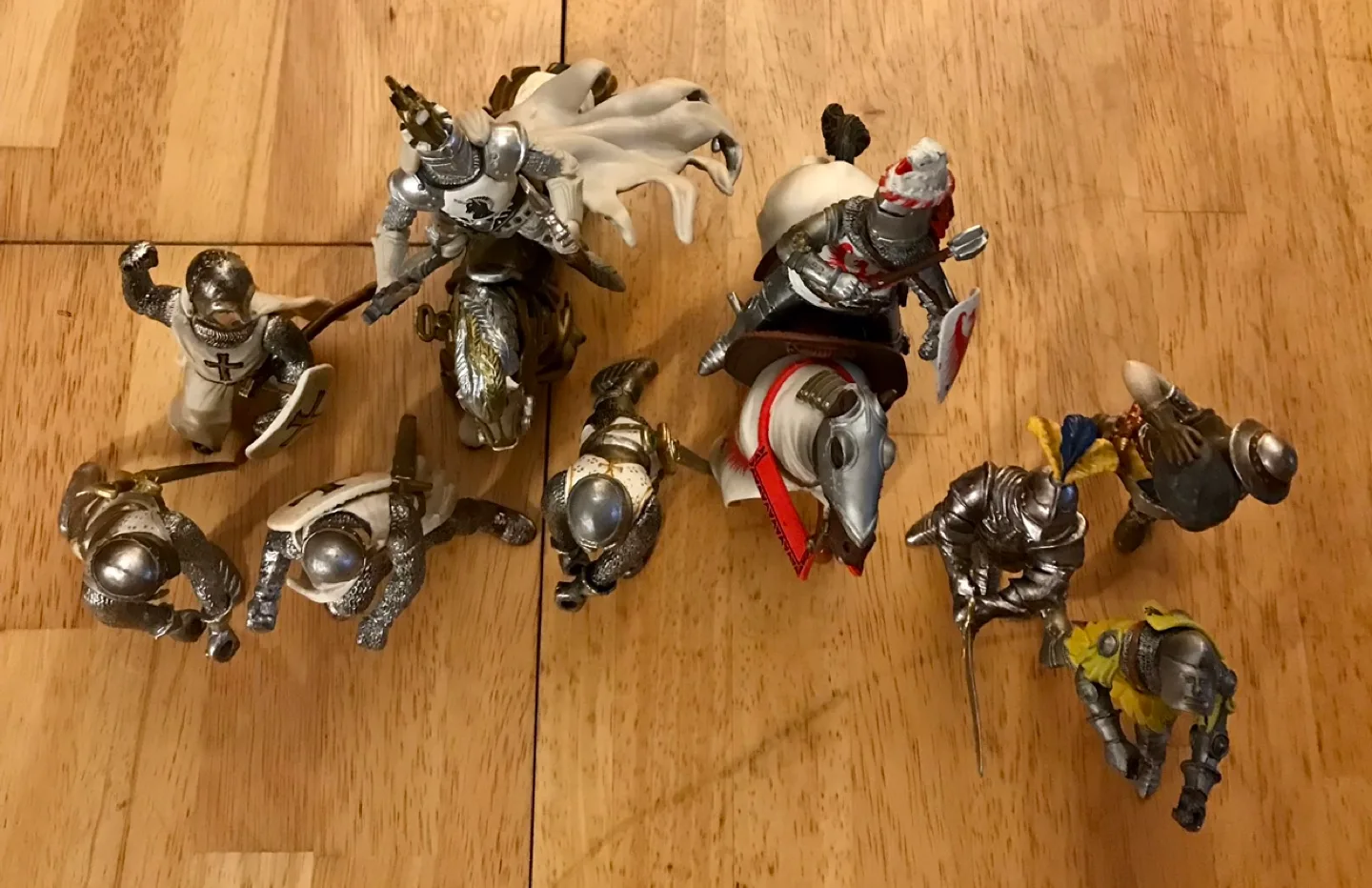 Medieval Knight Figurines Play Set 🧡 image indicator(4)